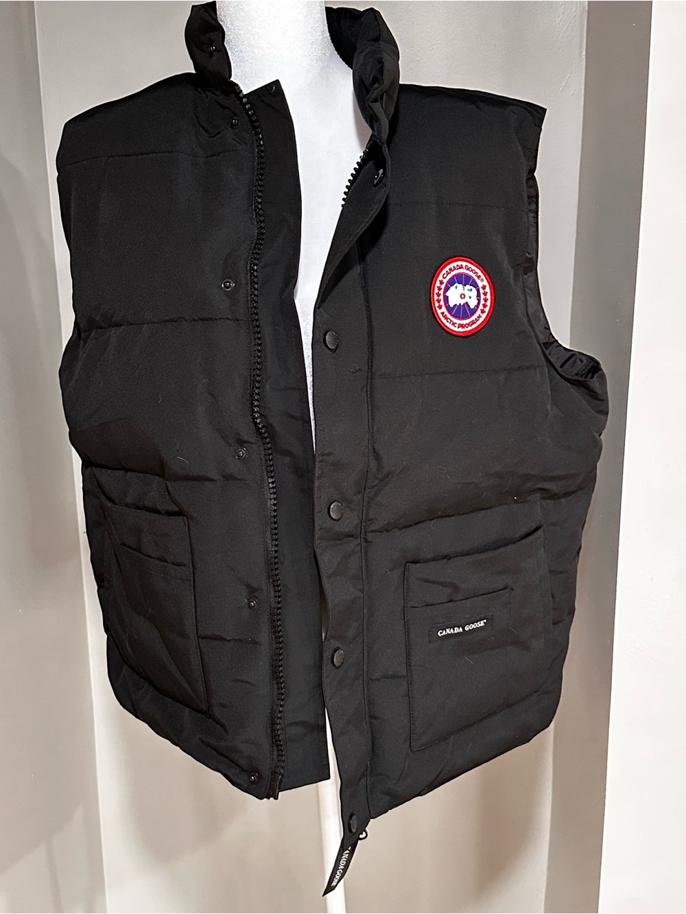 Canada Goose Men's Black Down Puffer Vest